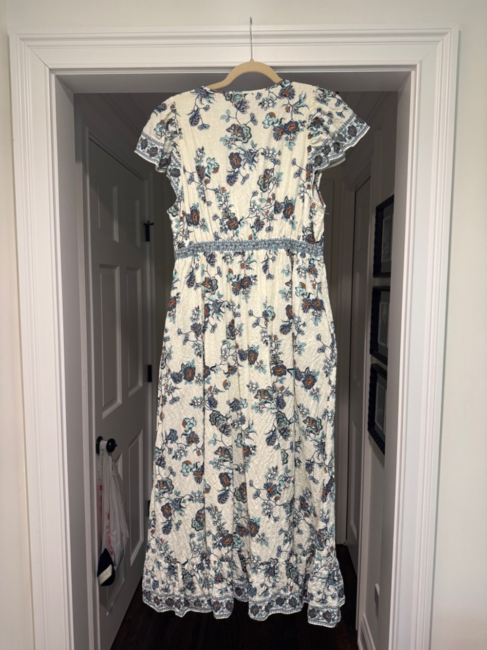 Max Studio Cream Maxi Dress with Blue and Brown Floral Print - Picture 4 of 4